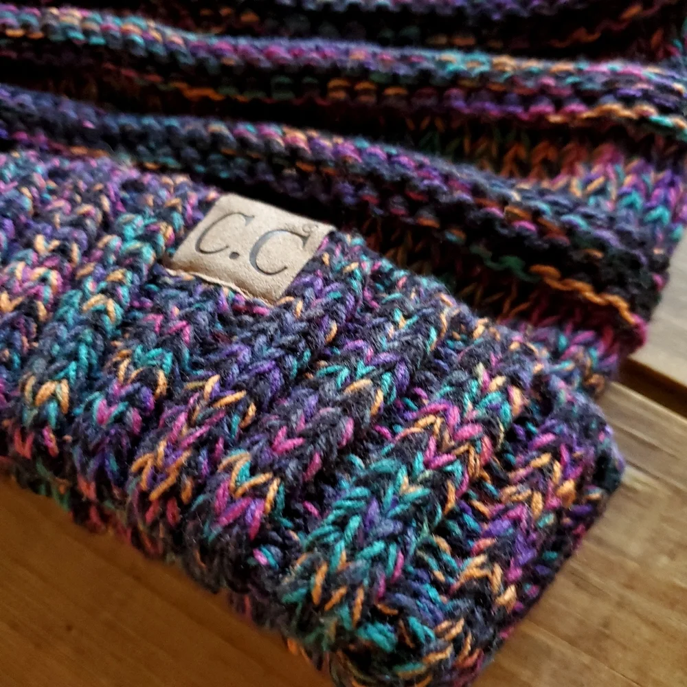 C. C Women’s Cable Knit Colorful Beanie